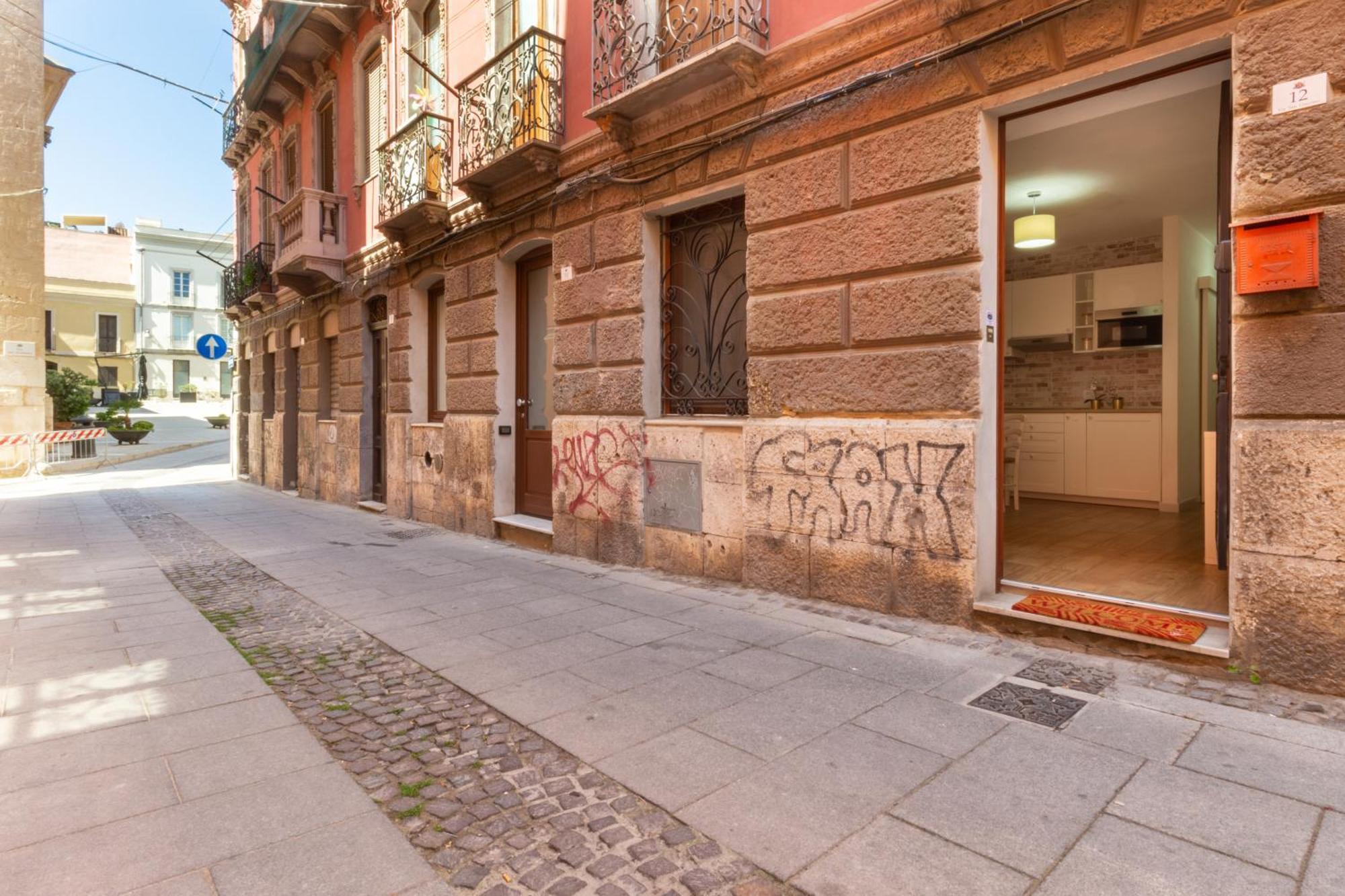 Villanova Apartment Cagliari Exterior foto